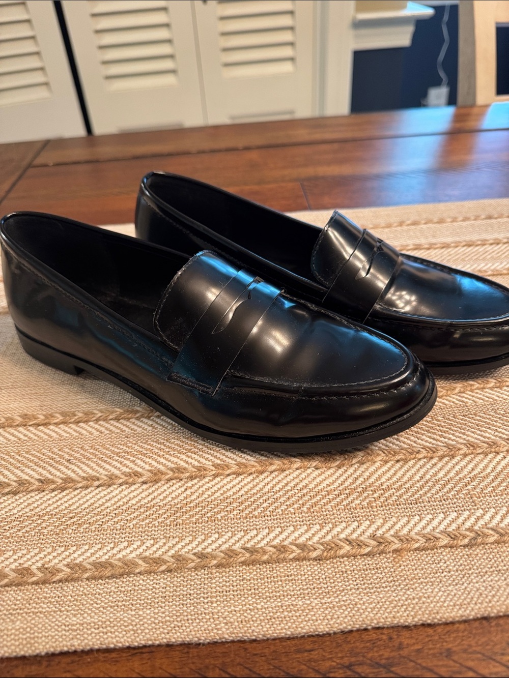 Classic Black Leather Penny Loafers - women’s from banana republic size 8.5